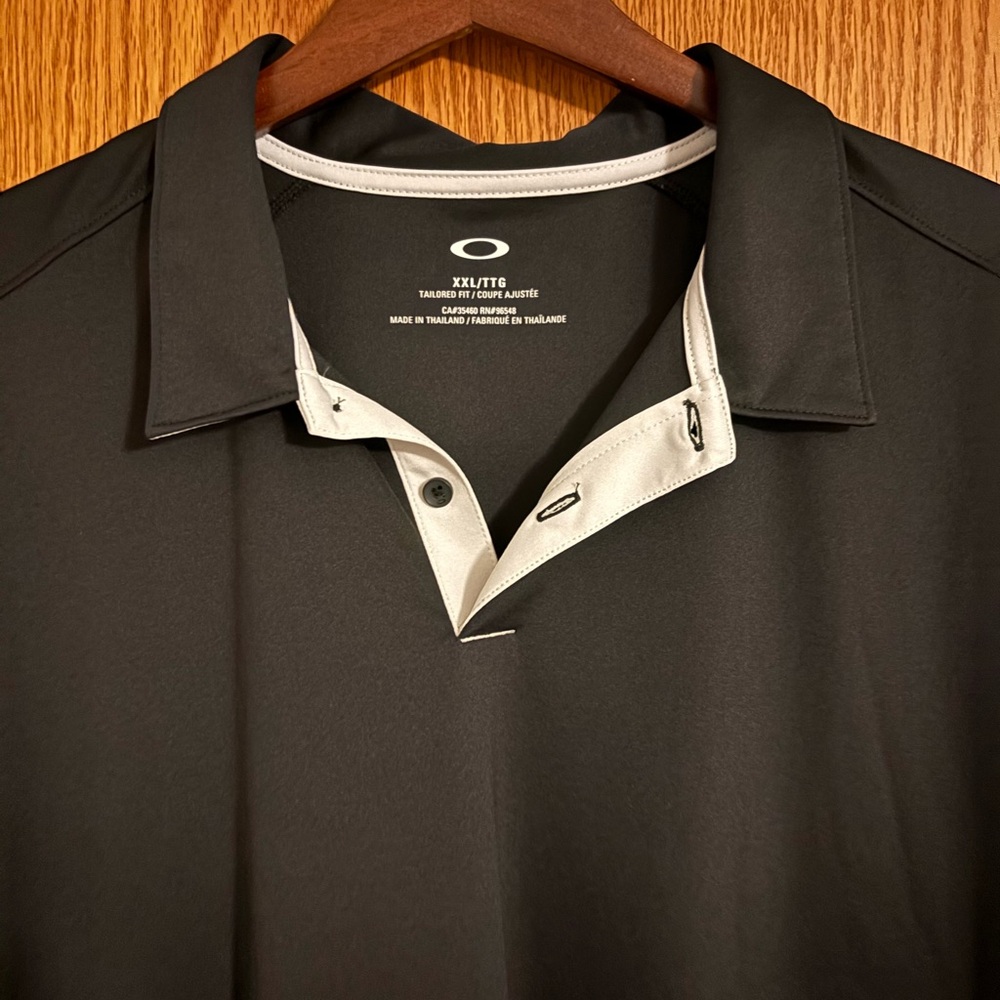 Oakley Black Polo XXL